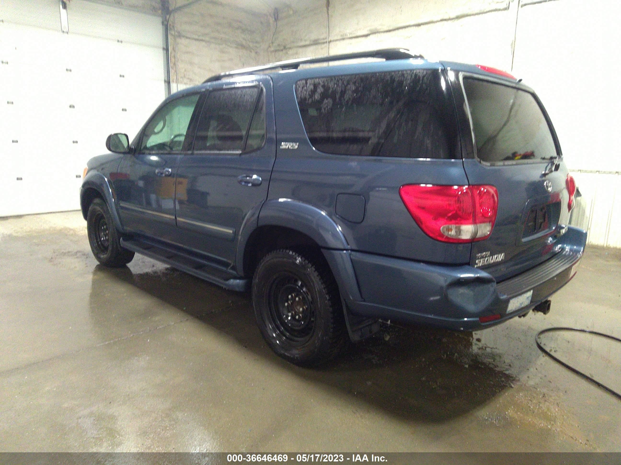 Photo 2 VIN: 5TDBT44A76S267135 - TOYOTA SEQUOIA 