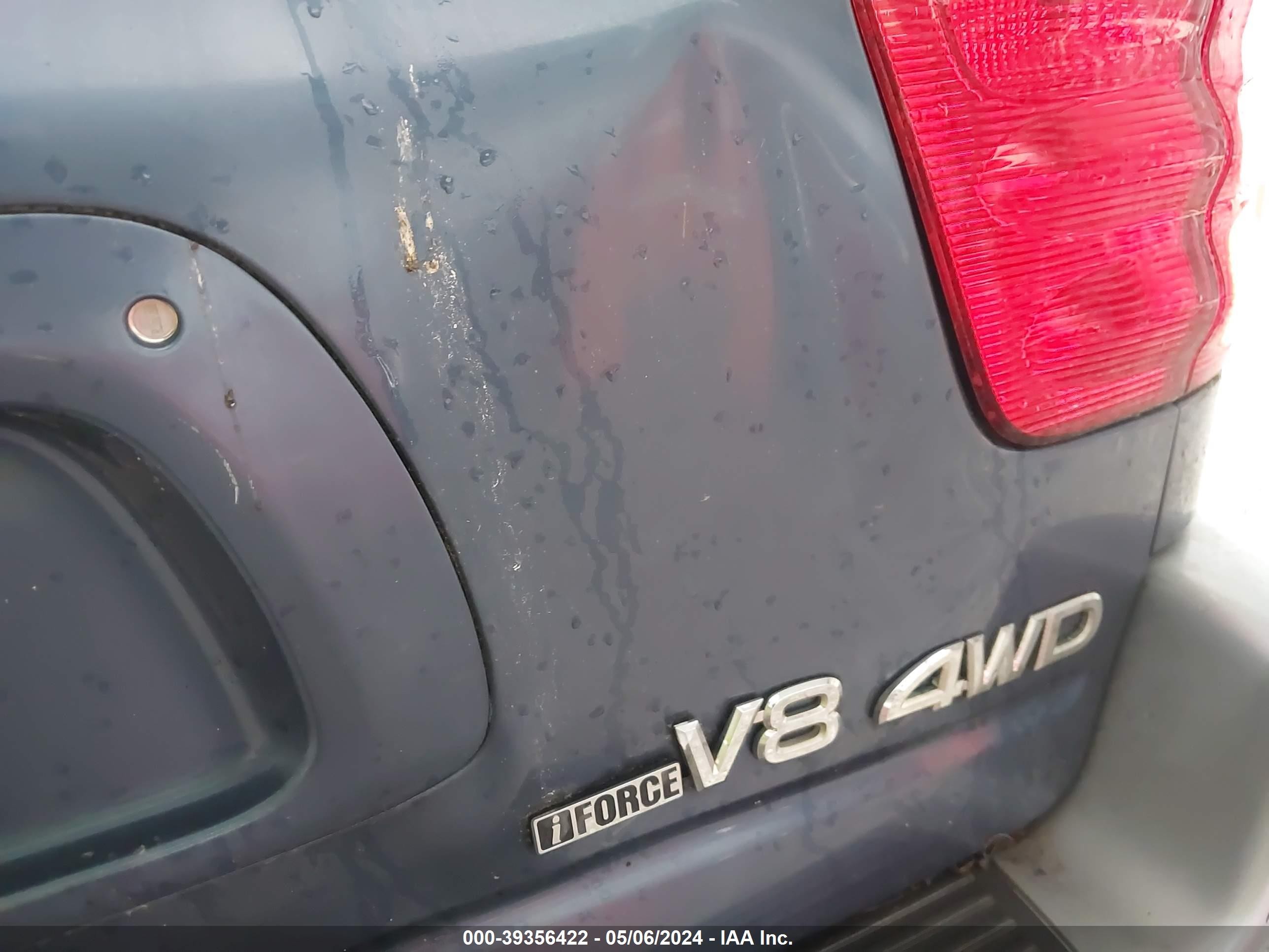 Photo 11 VIN: 5TDBT44A81S025964 - TOYOTA SEQUOIA 