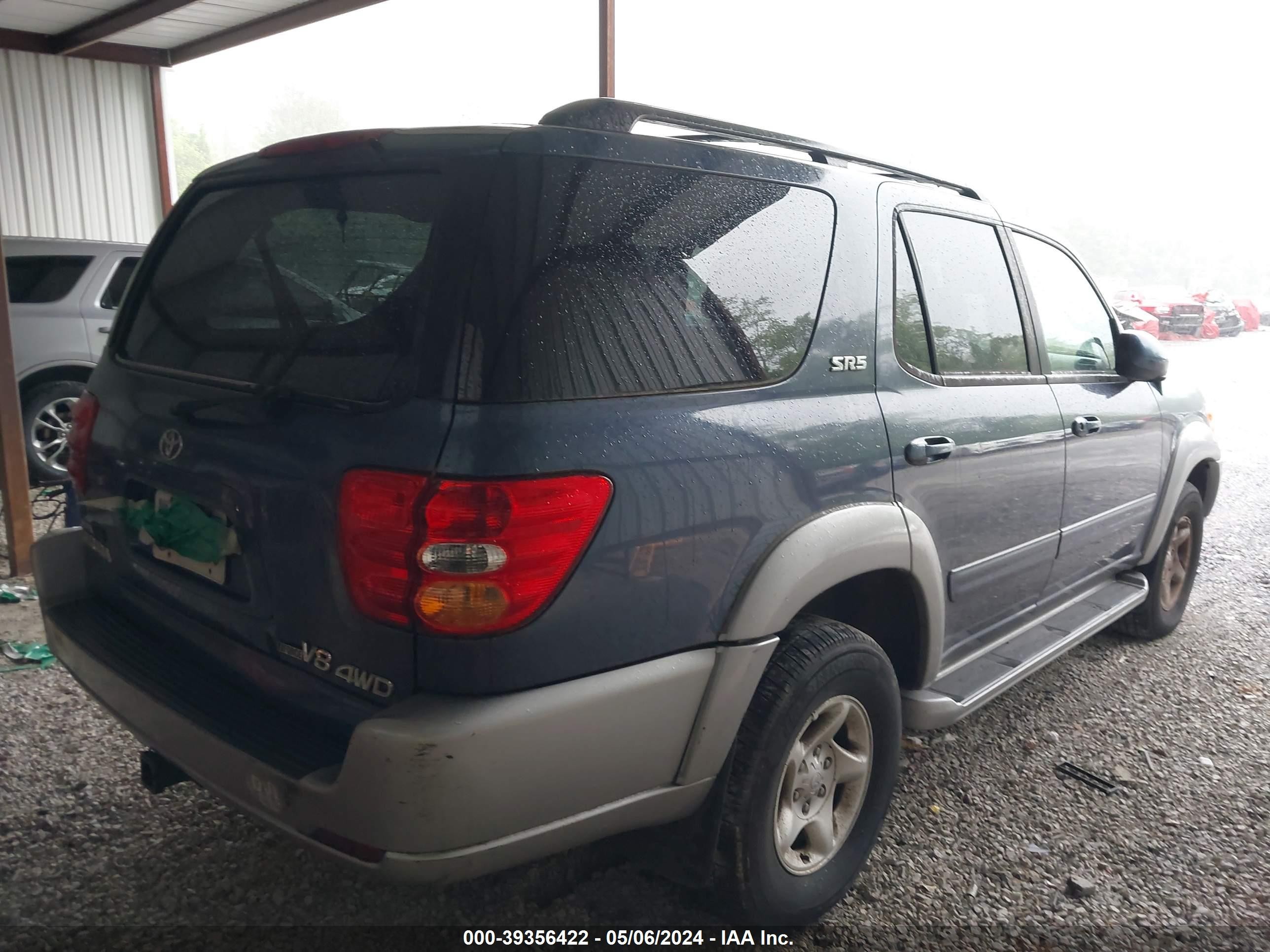 Photo 3 VIN: 5TDBT44A81S025964 - TOYOTA SEQUOIA 