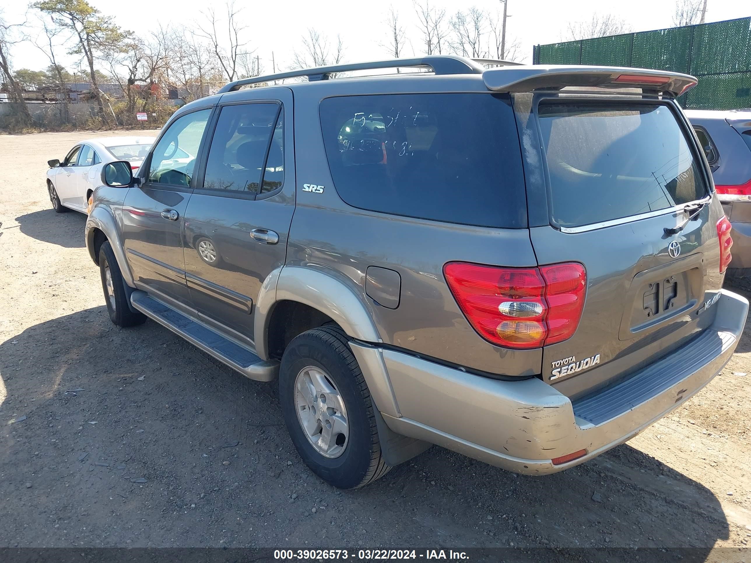 Photo 2 VIN: 5TDBT44A94S220850 - TOYOTA SEQUOIA 