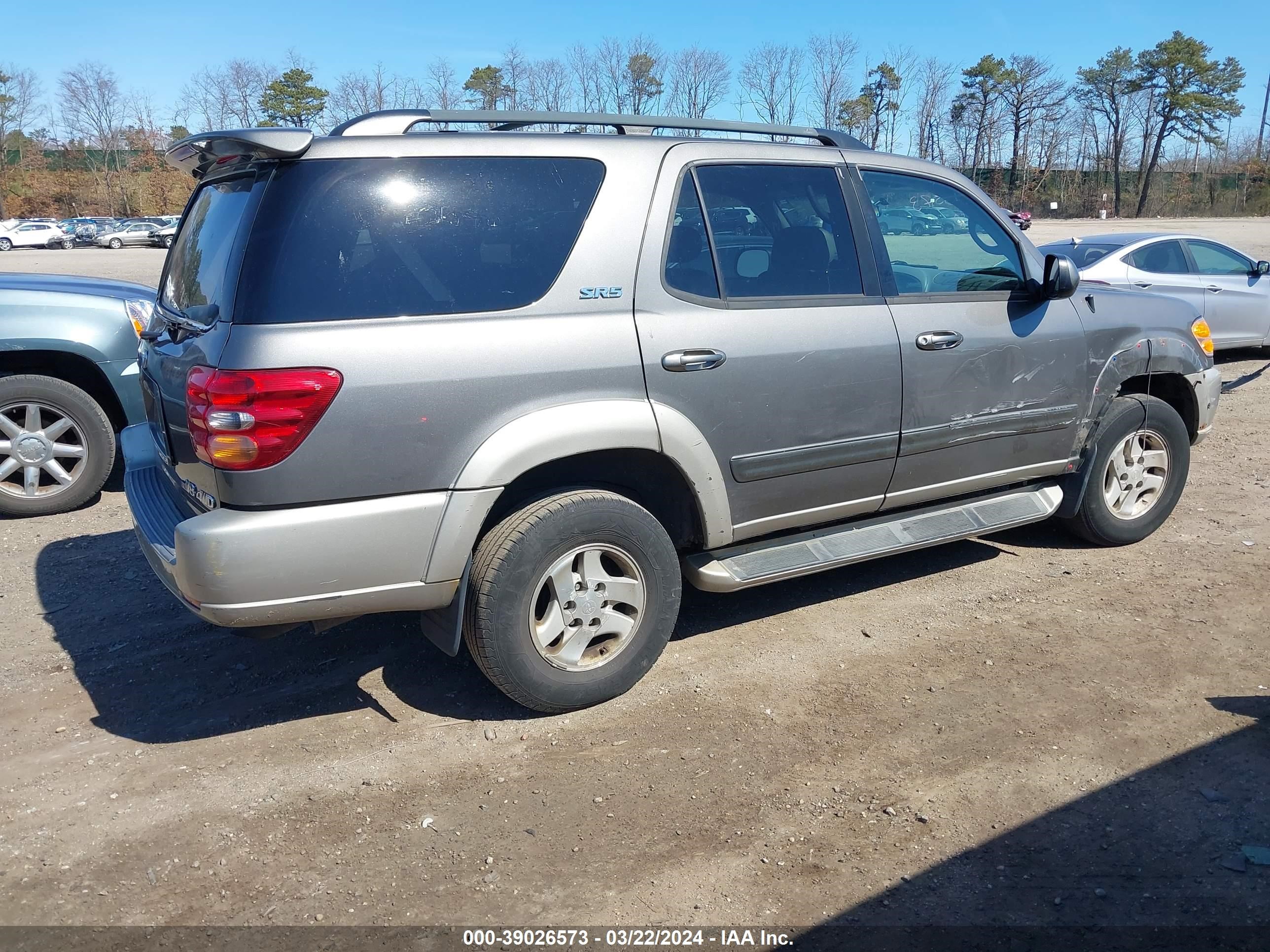 Photo 3 VIN: 5TDBT44A94S220850 - TOYOTA SEQUOIA 