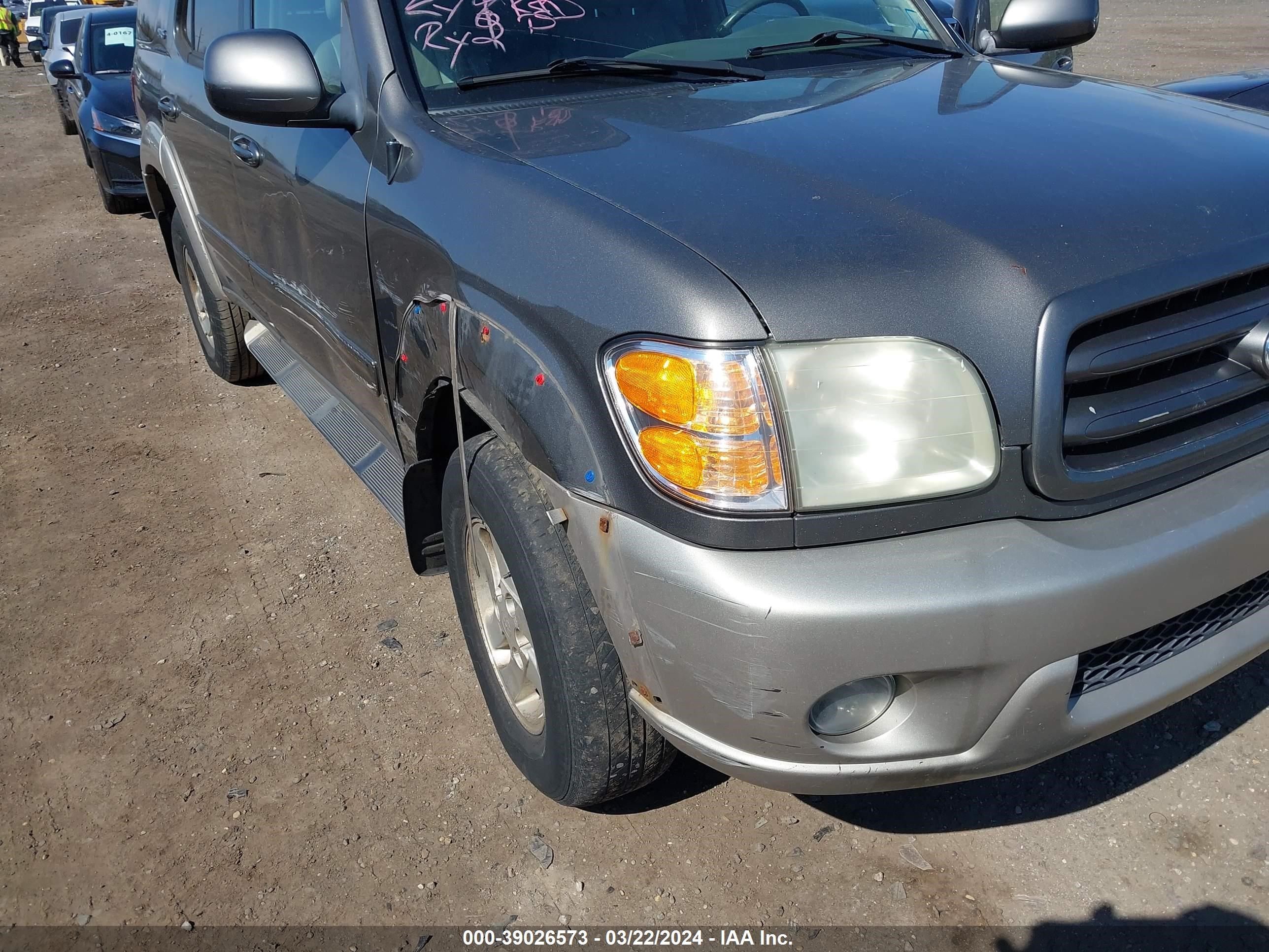 Photo 5 VIN: 5TDBT44A94S220850 - TOYOTA SEQUOIA 