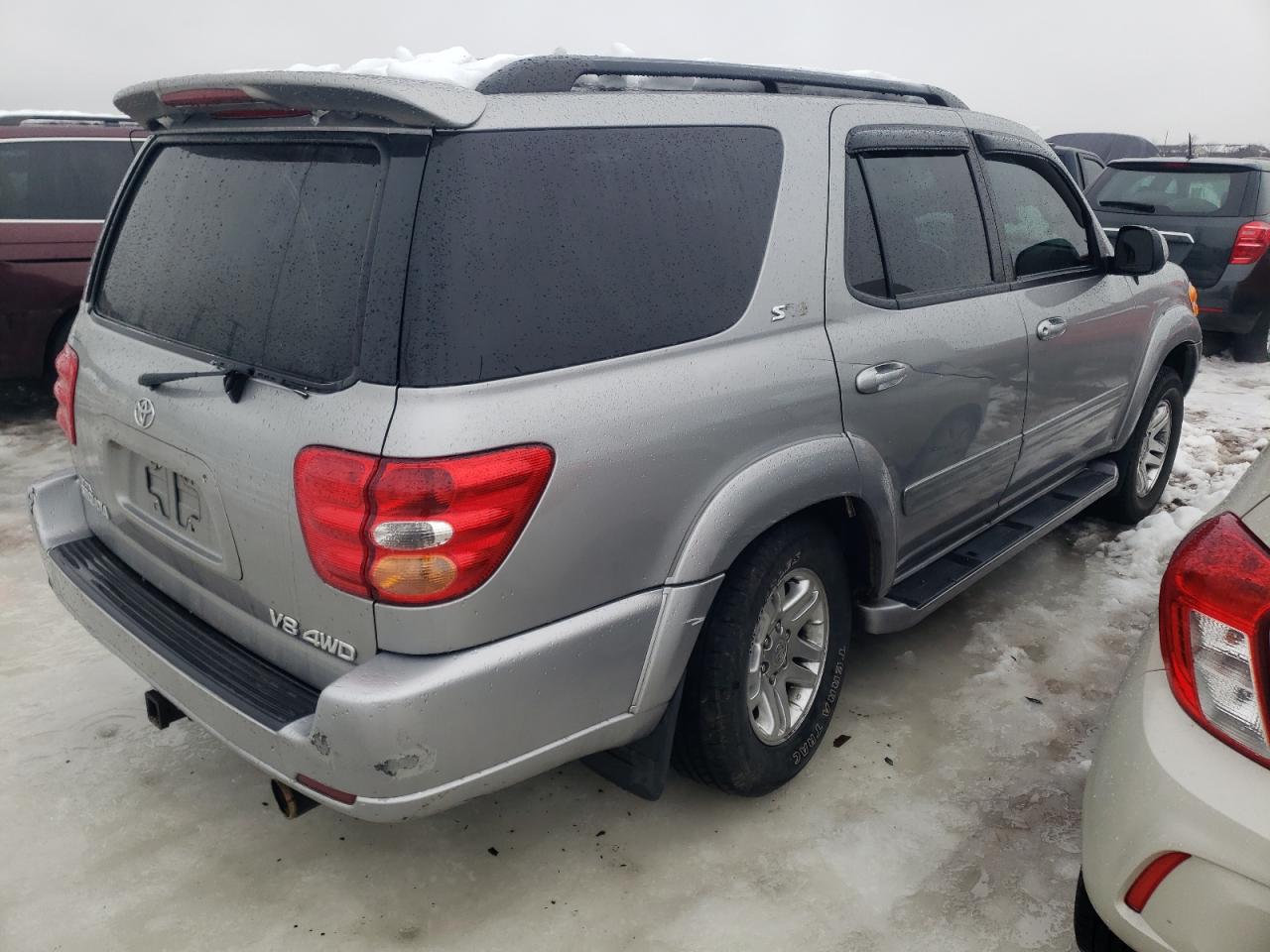 Photo 2 VIN: 5TDBT44AX4S229122 - TOYOTA SEQUOIA 