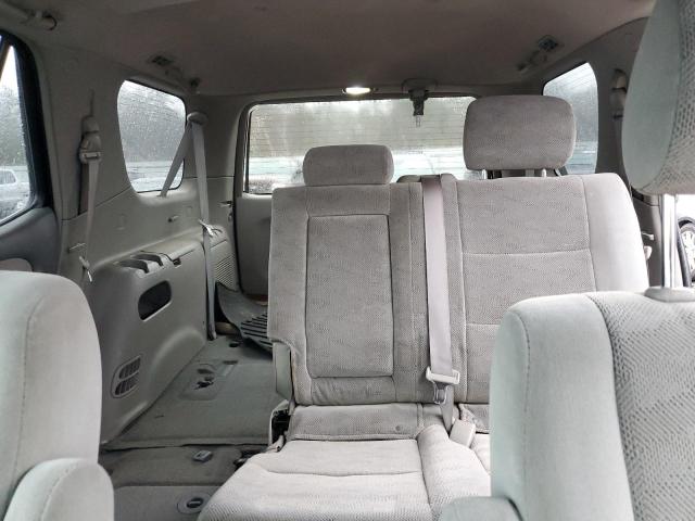 Photo 9 VIN: 5TDBT44AX5S235679 - TOYOTA SEQUOIA 