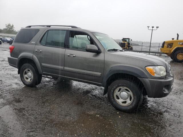 Photo 3 VIN: 5TDBT44AX5S255589 - TOYOTA SEQUOIA SR 