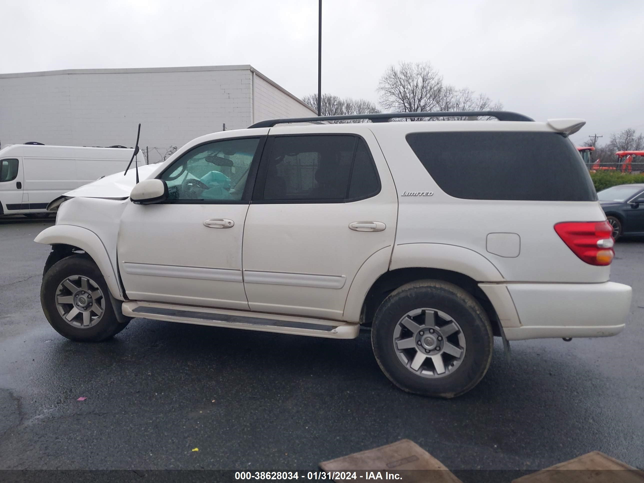 Photo 13 VIN: 5TDBT48A04S209147 - TOYOTA SEQUOIA 