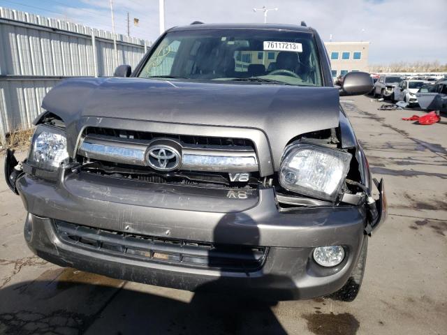 Photo 4 VIN: 5TDBT48A05S233708 - TOYOTA SEQUOIA 