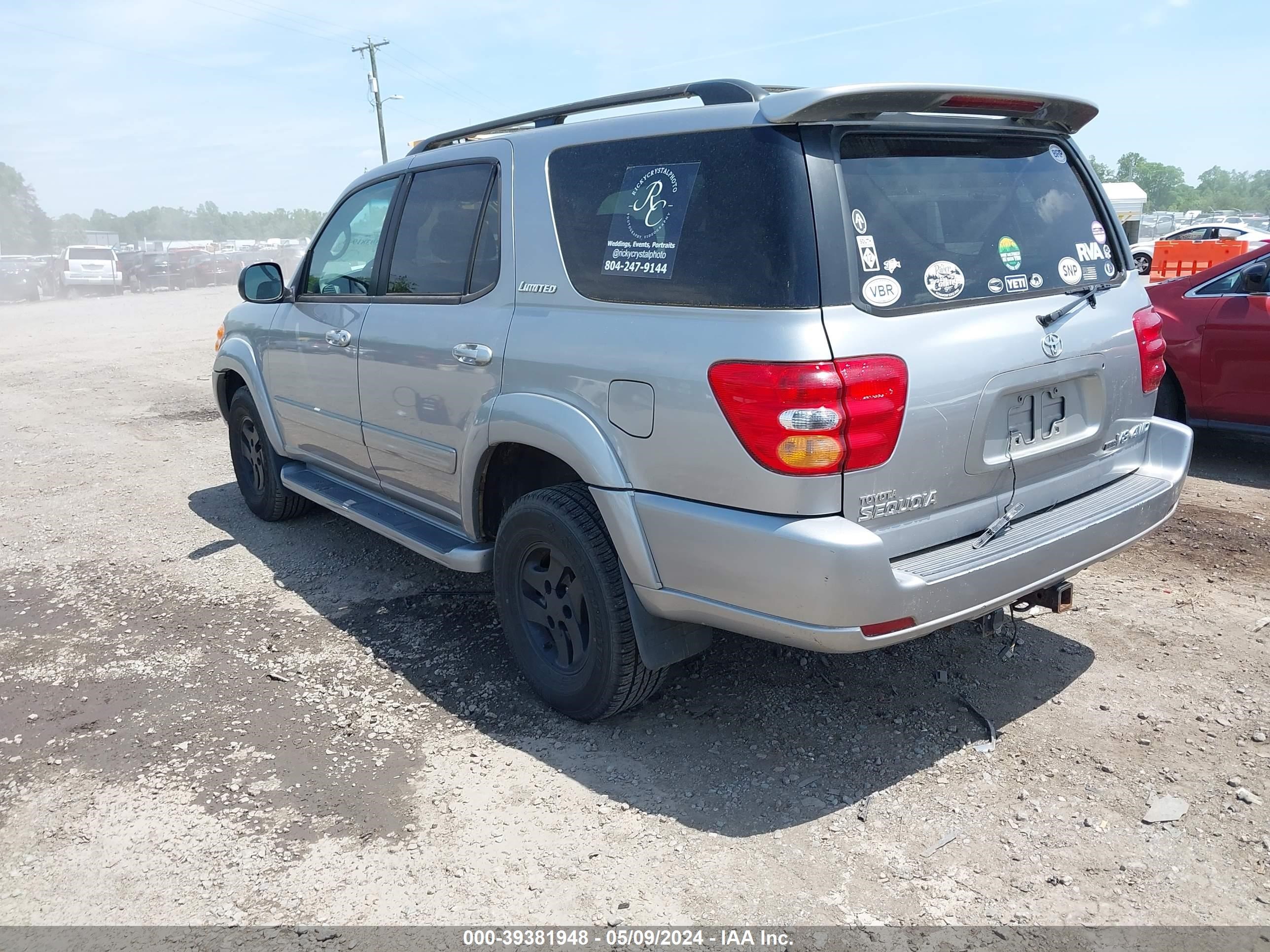 Photo 2 VIN: 5TDBT48A21S004408 - TOYOTA SEQUOIA 