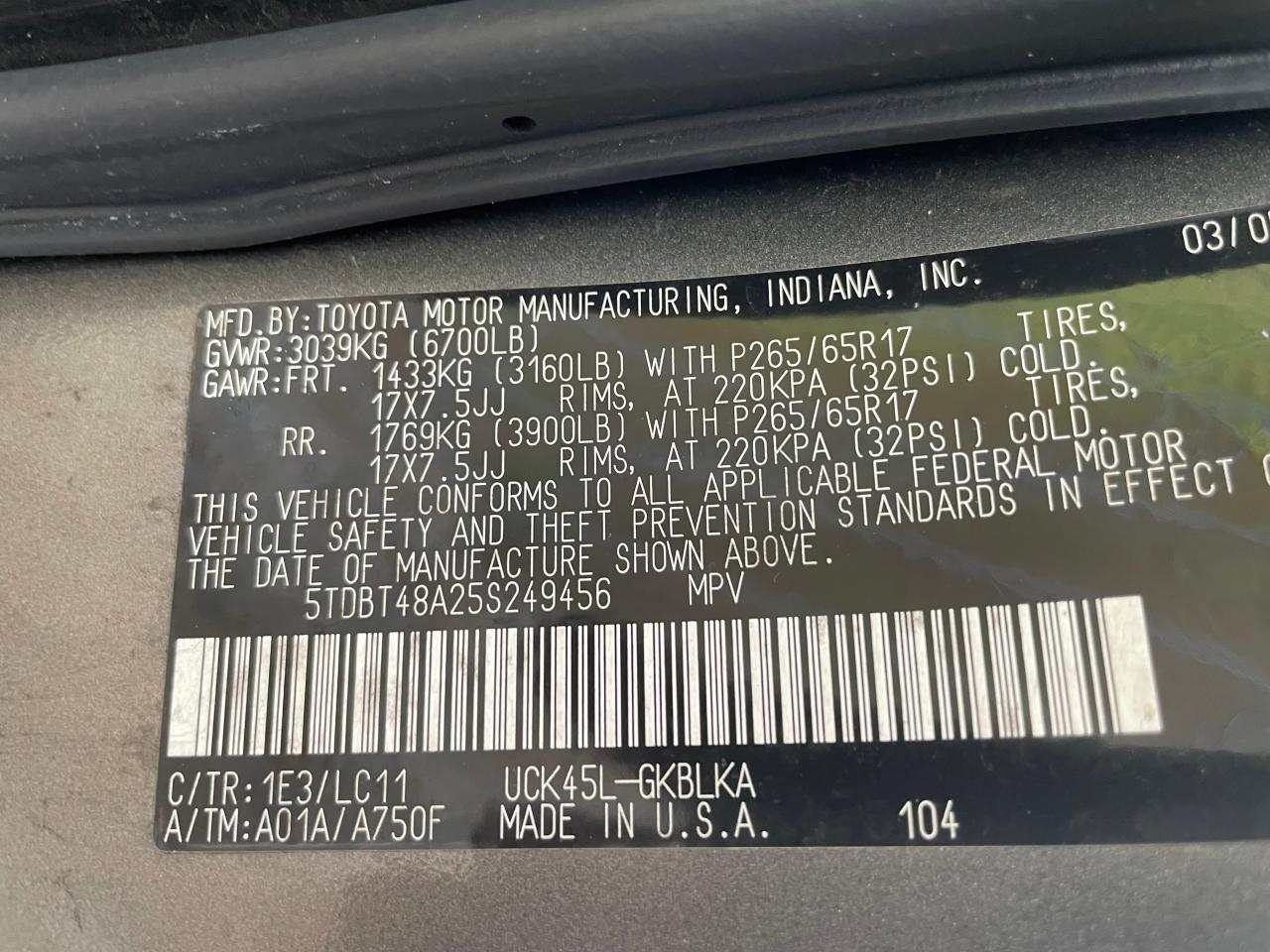 Photo 9 VIN: 5TDBT48A25S249456 - TOYOTA SEQUOIA 