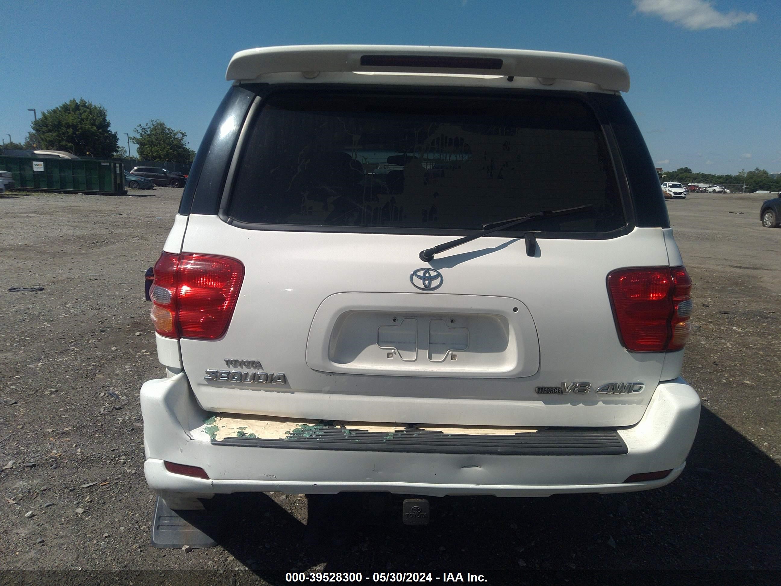 Photo 12 VIN: 5TDBT48A43S162476 - TOYOTA SEQUOIA 