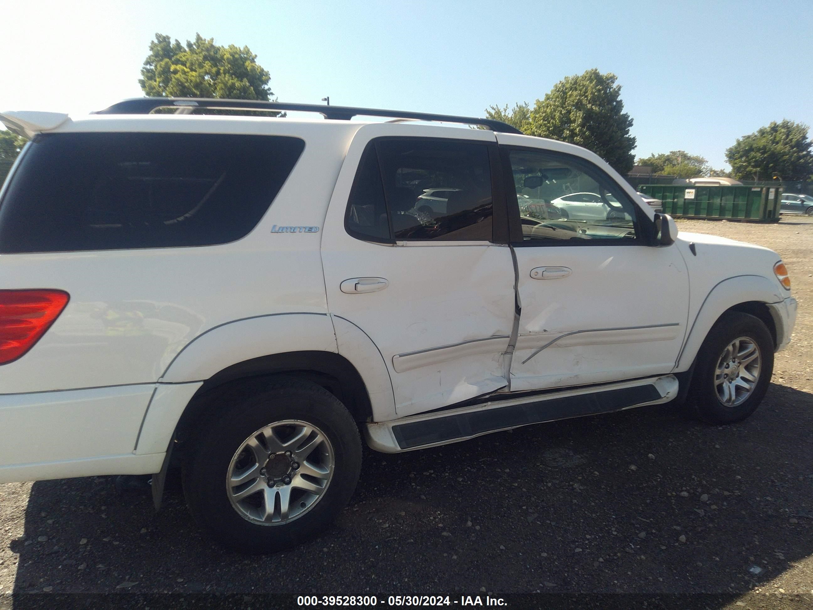 Photo 5 VIN: 5TDBT48A43S162476 - TOYOTA SEQUOIA 