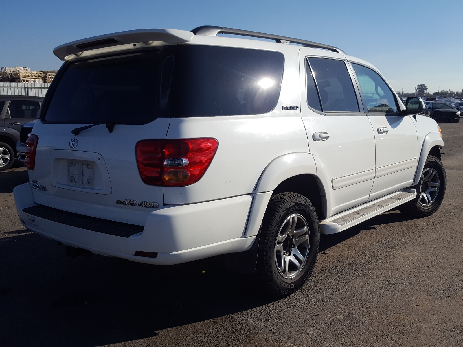 Photo 3 VIN: 5TDBT48A44S221740 - TOYOTA SEQUOIA LI 