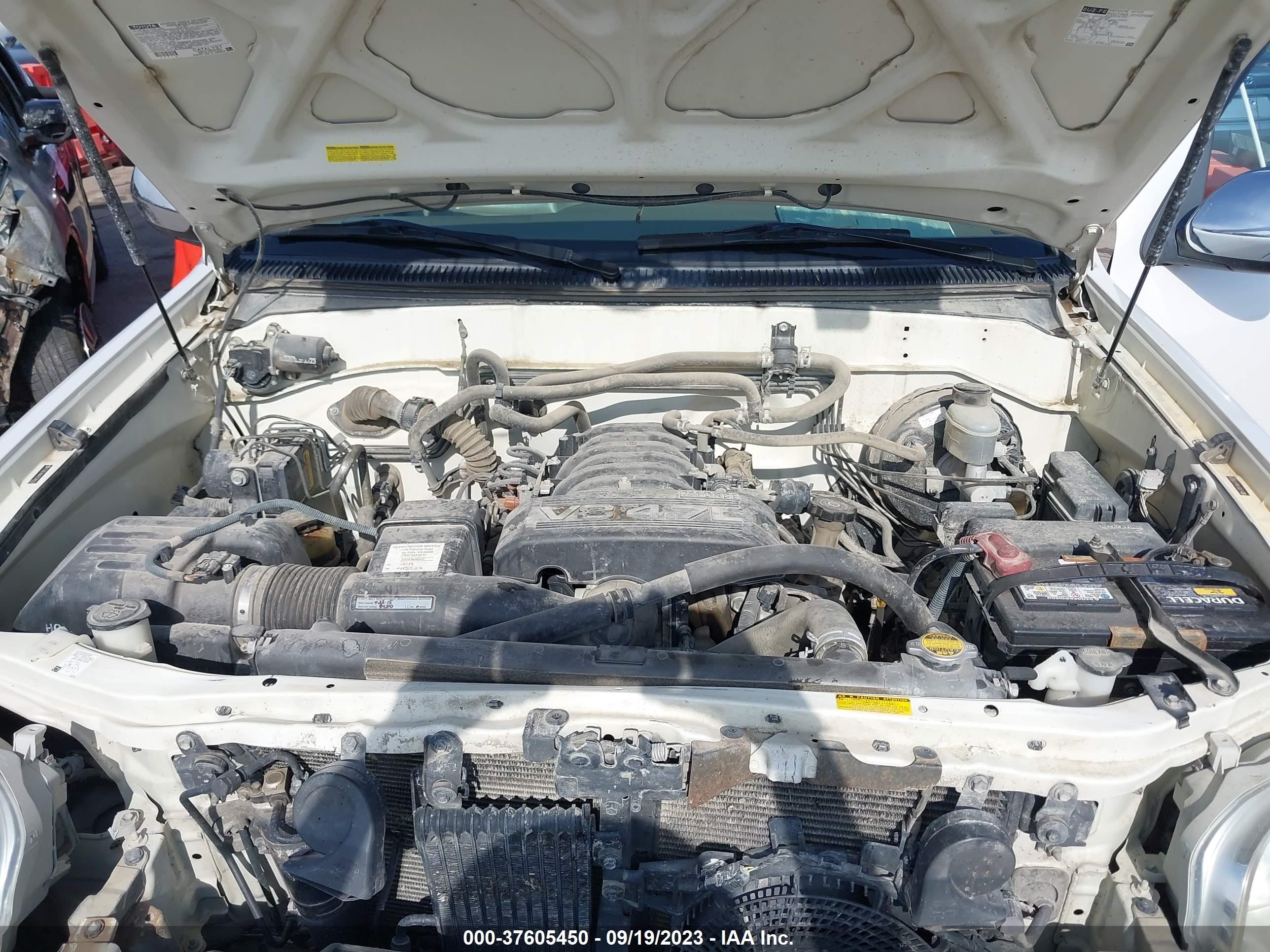 Photo 9 VIN: 5TDBT48A47S288200 - TOYOTA SEQUOIA 