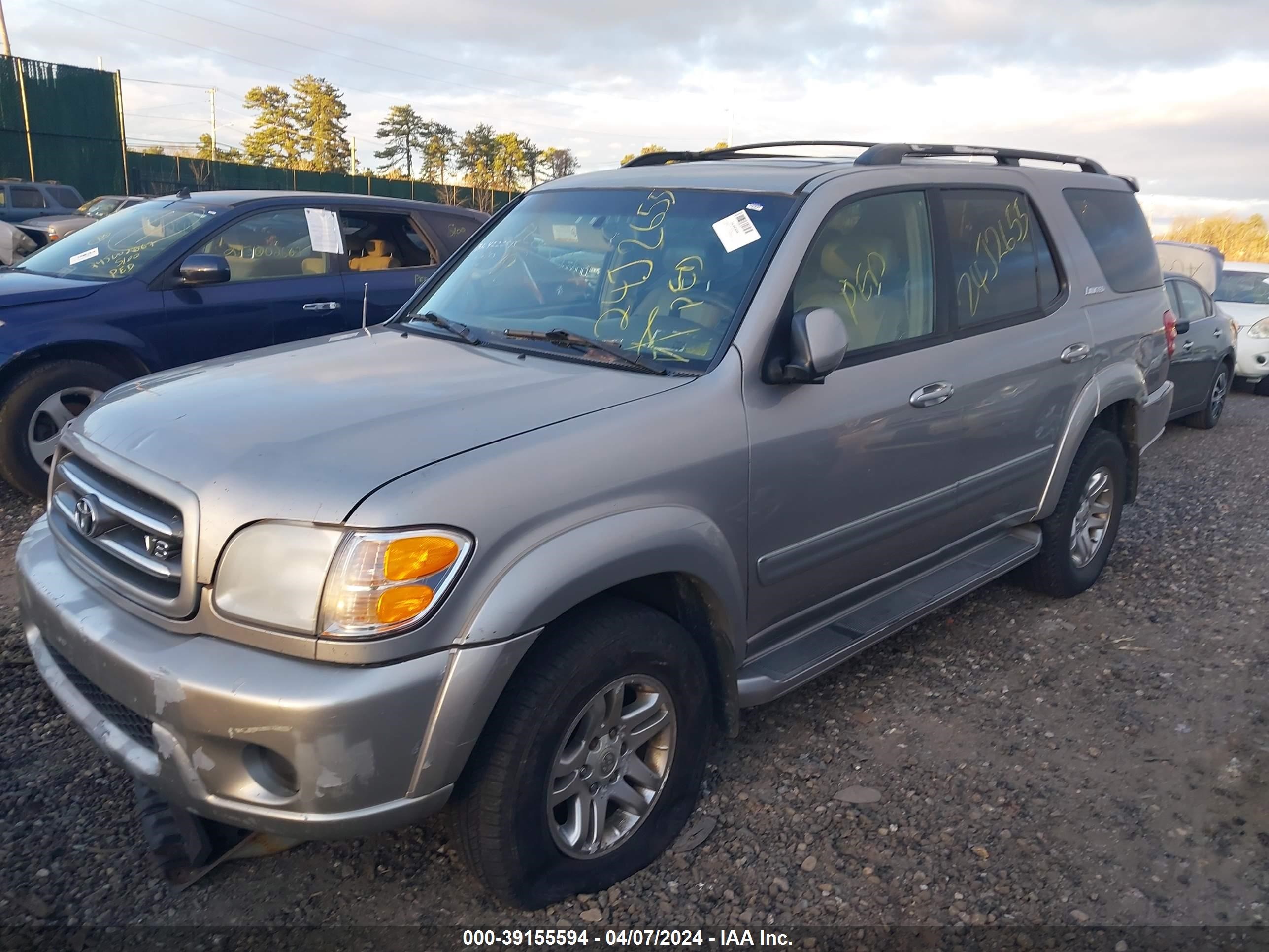 Photo 1 VIN: 5TDBT48AX3S146105 - TOYOTA SEQUOIA 