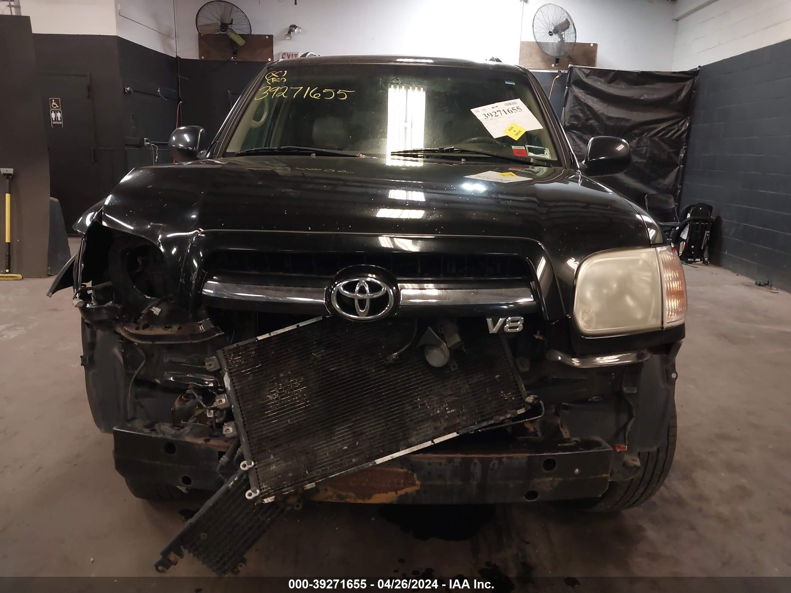 Photo 12 VIN: 5TDBT48AX6S264384 - TOYOTA SEQUOIA 