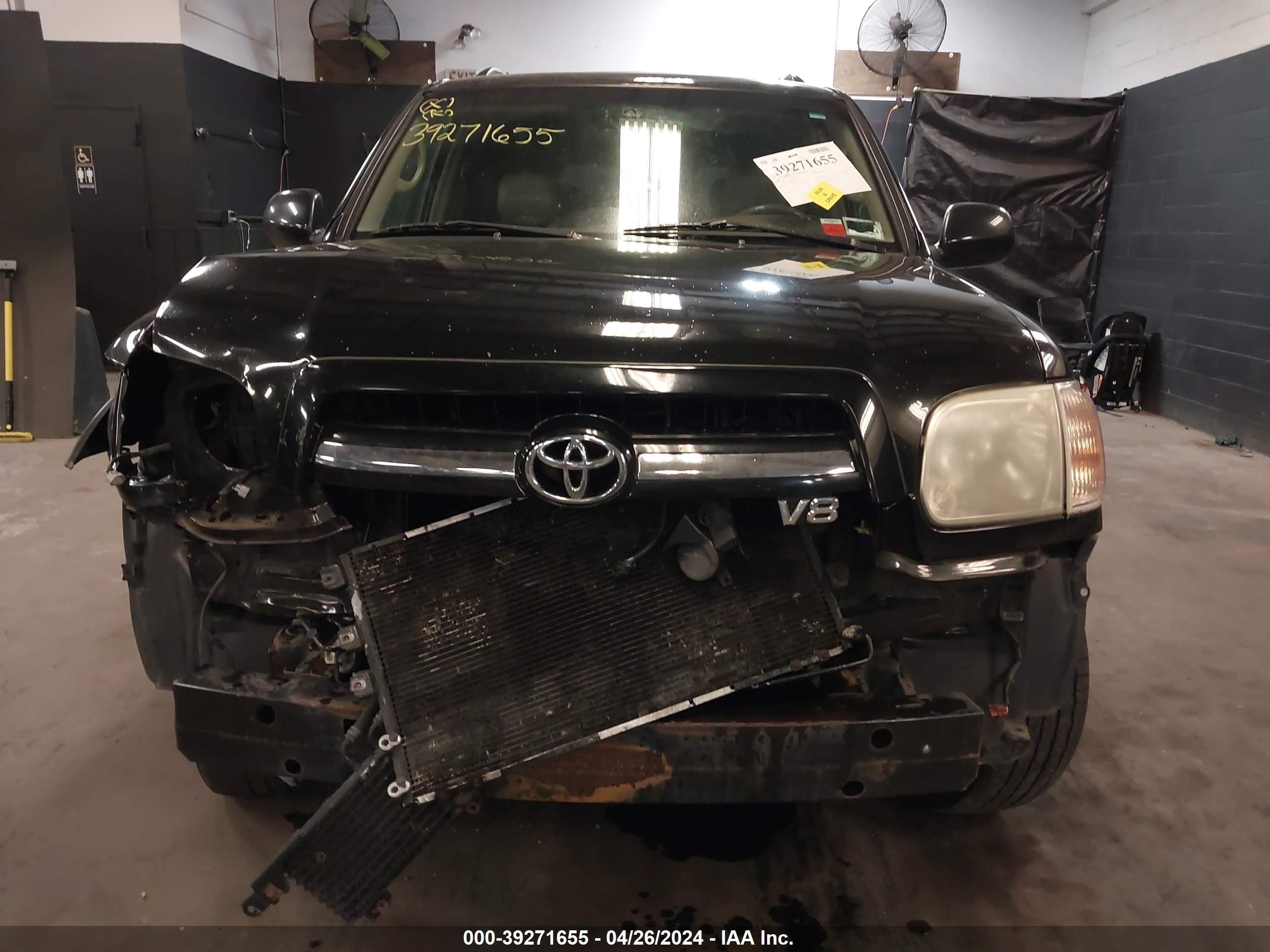 Photo 5 VIN: 5TDBT48AX6S264384 - TOYOTA SEQUOIA 