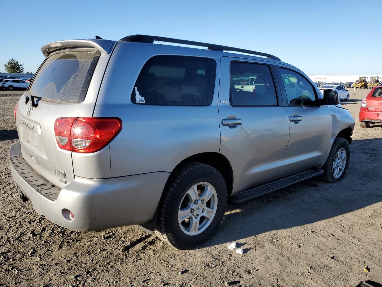 Photo 2 VIN: 5TDBW5G14HS153086 - TOYOTA SEQUOIA 