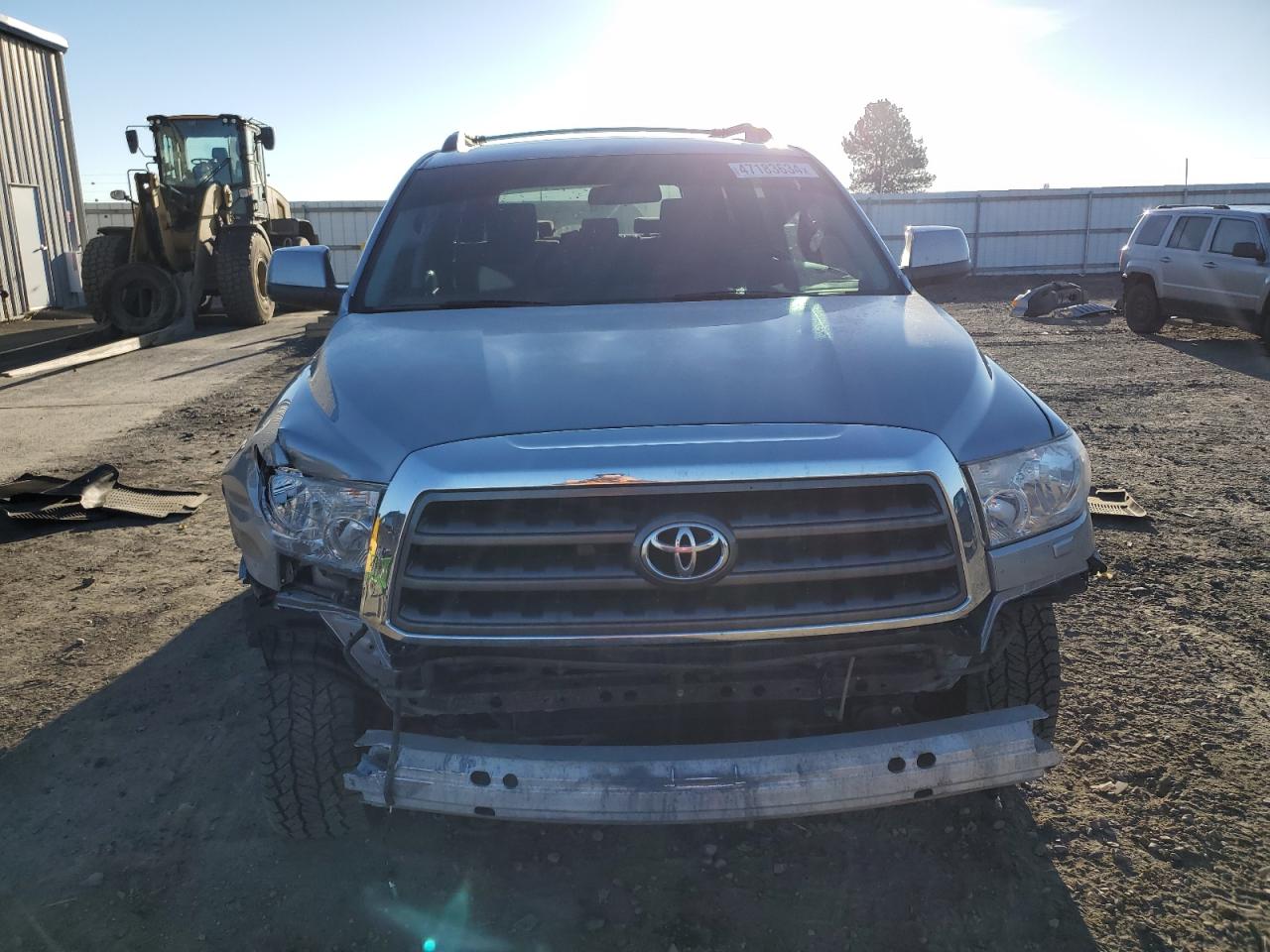 Photo 4 VIN: 5TDBW5G14HS153086 - TOYOTA SEQUOIA 