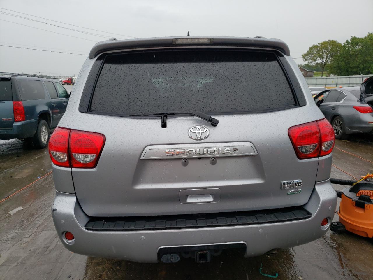 Photo 5 VIN: 5TDBW5G15GS143584 - TOYOTA SEQUOIA 