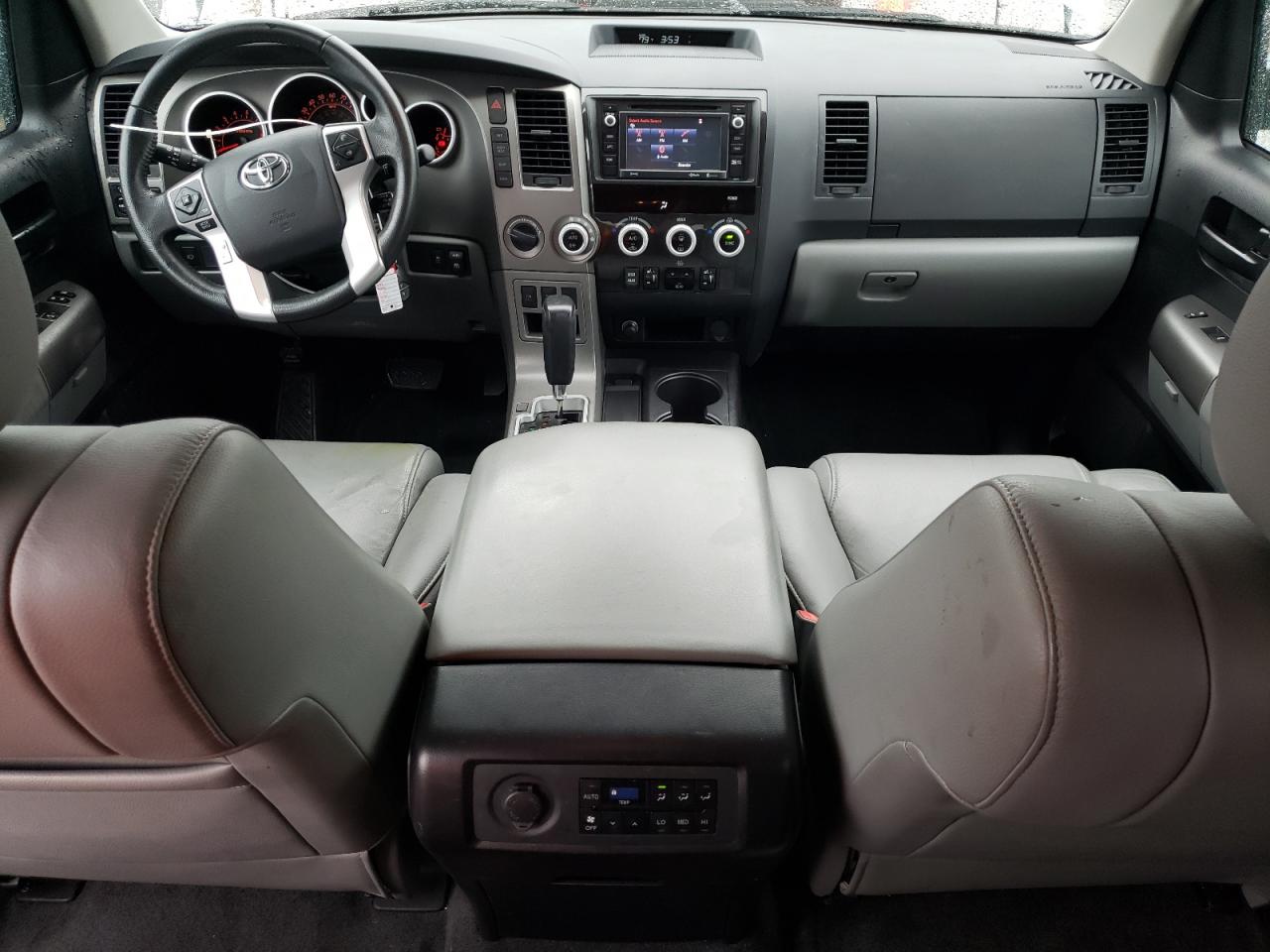 Photo 7 VIN: 5TDBW5G15GS143584 - TOYOTA SEQUOIA 