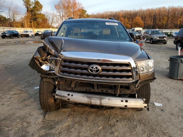 Photo 4 VIN: 5TDBW5G19GS133642 - TOYOTA SEQUOIA 