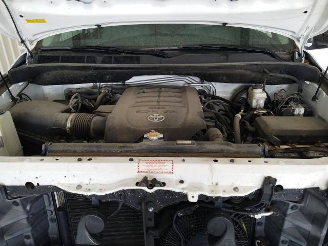 Photo 6 VIN: 5TDBW5G1XFS119375 - TOYOTA SEQUOIA SR 