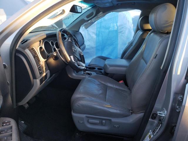 Photo 6 VIN: 5TDBW5G1XFS124320 - TOYOTA SEQUOIA 