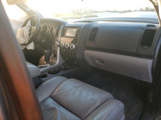 Photo 8 VIN: 5TDBY5G11GS142538 - TOYOTA SEQUOIA 