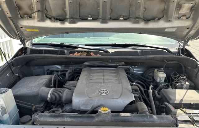 Photo 6 VIN: 5TDBY5G12AS038017 - TOYOTA SEQUOIA SR 