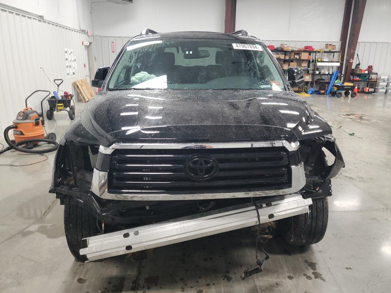 Photo 4 VIN: 5TDBY5G12LS174876 - TOYOTA SEQUOIA 