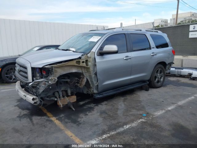 Photo 1 VIN: 5TDBY5G13FS121768 - TOYOTA SEQUOIA 