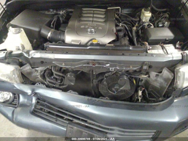 Photo 9 VIN: 5TDBY5G14AS036740 - TOYOTA SEQUOIA 