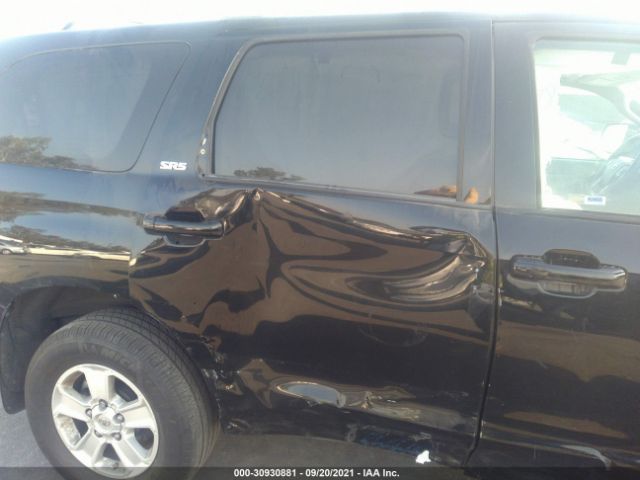 Photo 5 VIN: 5TDBY5G16KS174281 - TOYOTA SEQUOIA 