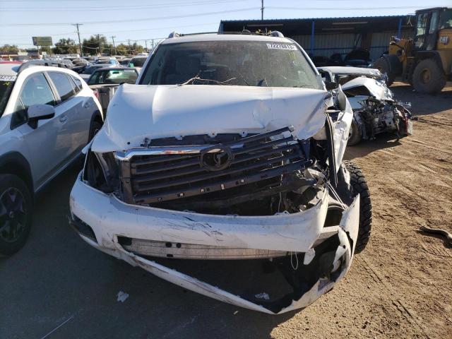 Photo 4 VIN: 5TDBY5G17KS168926 - TOYOTA SEQUOIA 