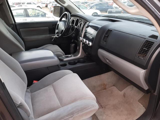 Photo 4 VIN: 5TDBY5G1XBS052913 - TOYOTA SEQUOIA SR 