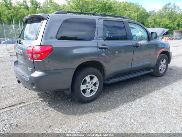 Photo 3 VIN: 5TDBY5G1XGS145289 - TOYOTA SEQUOIA 