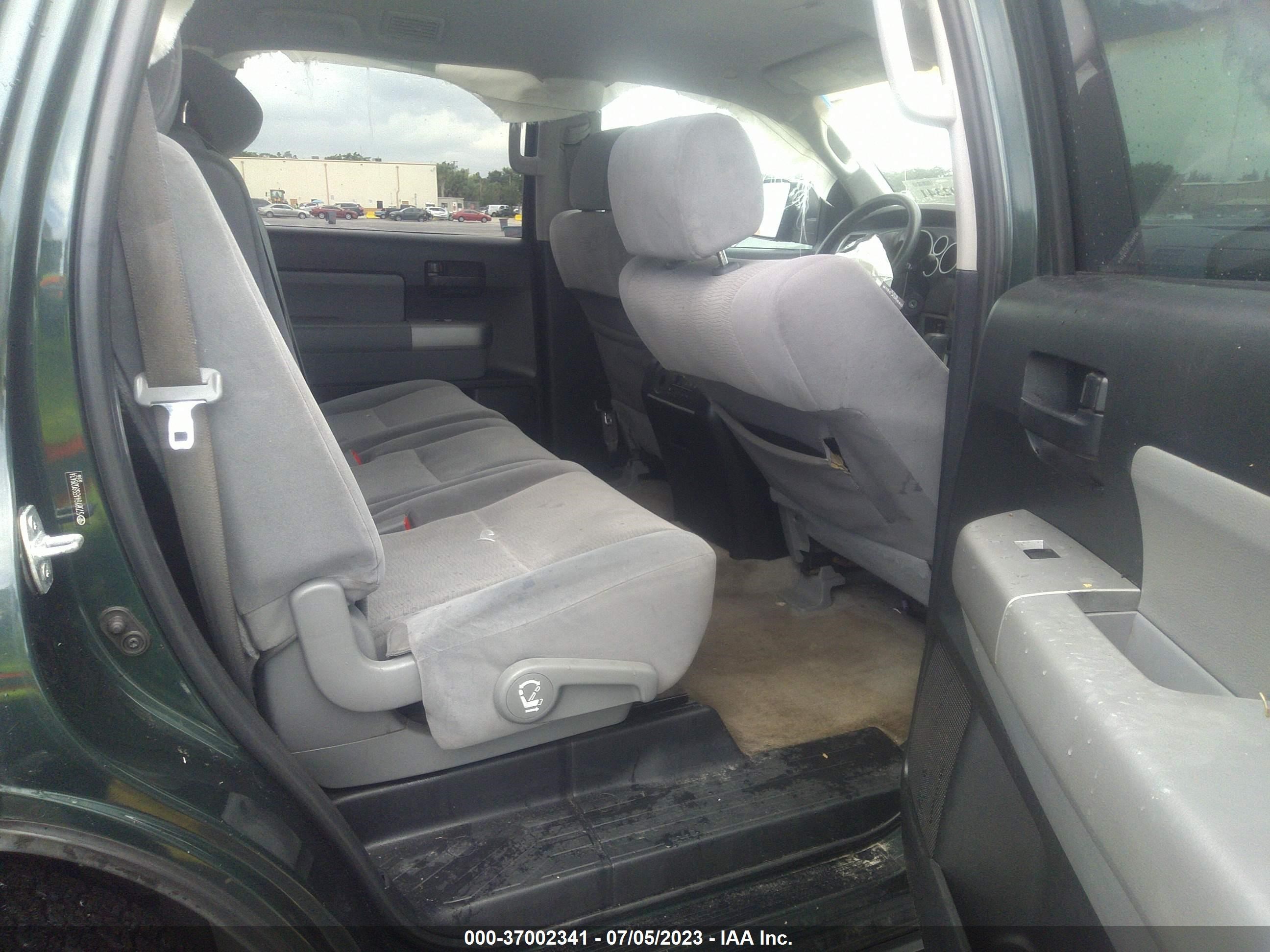 Photo 7 VIN: 5TDBY64A58S008434 - TOYOTA SEQUOIA 