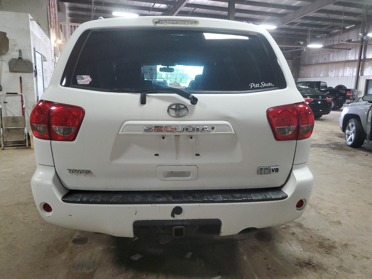 Photo 5 VIN: 5TDBY64A98S010106 - TOYOTA SEQUOIA 