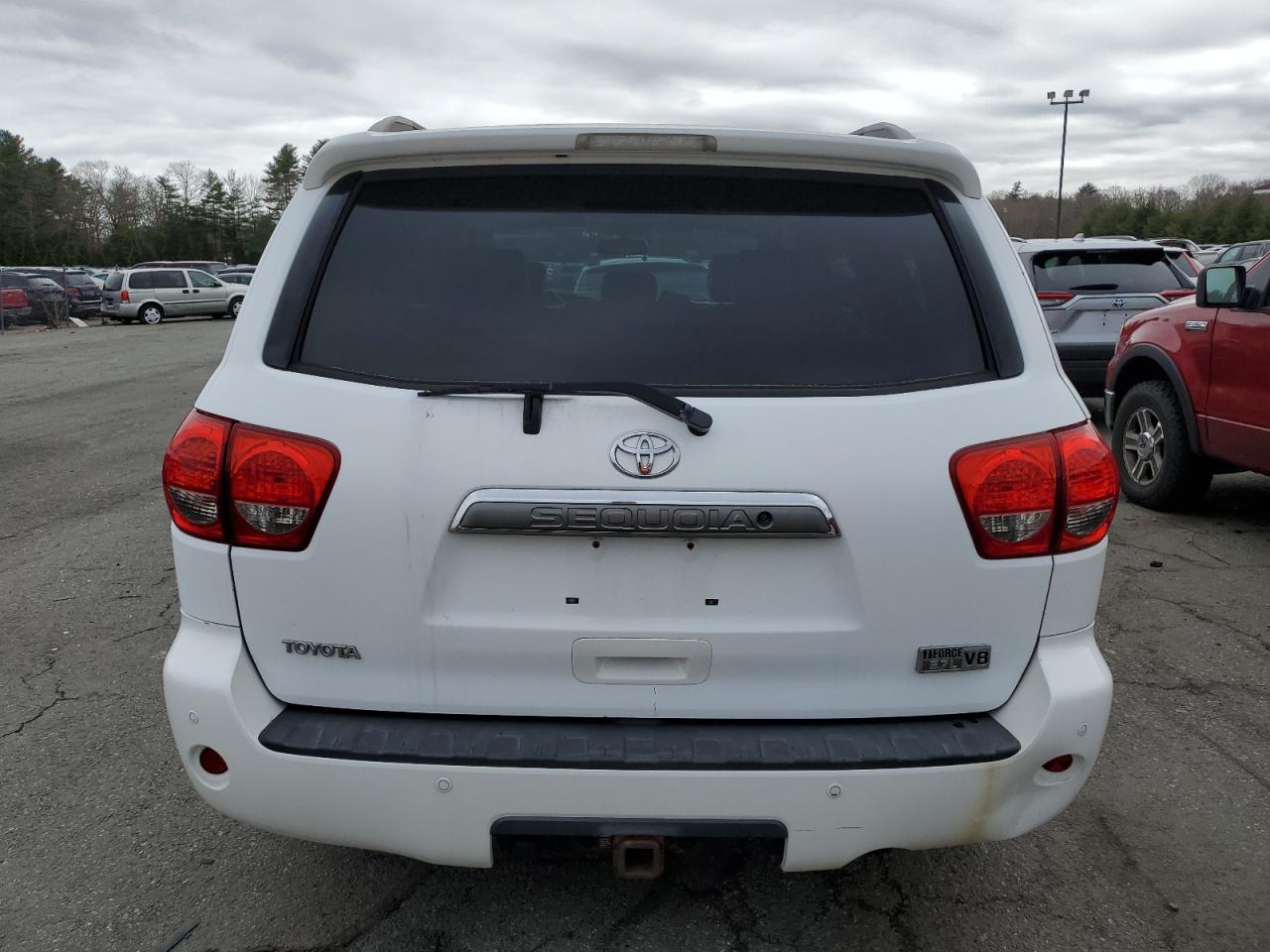 Photo 5 VIN: 5TDBY68A38S019247 - TOYOTA SEQUOIA 