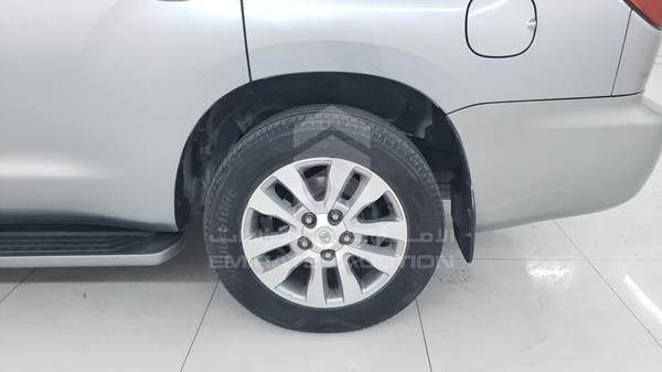 Photo 31 VIN: 5TDBY68A7DS074486 - TOYOTA SEQUOIA 