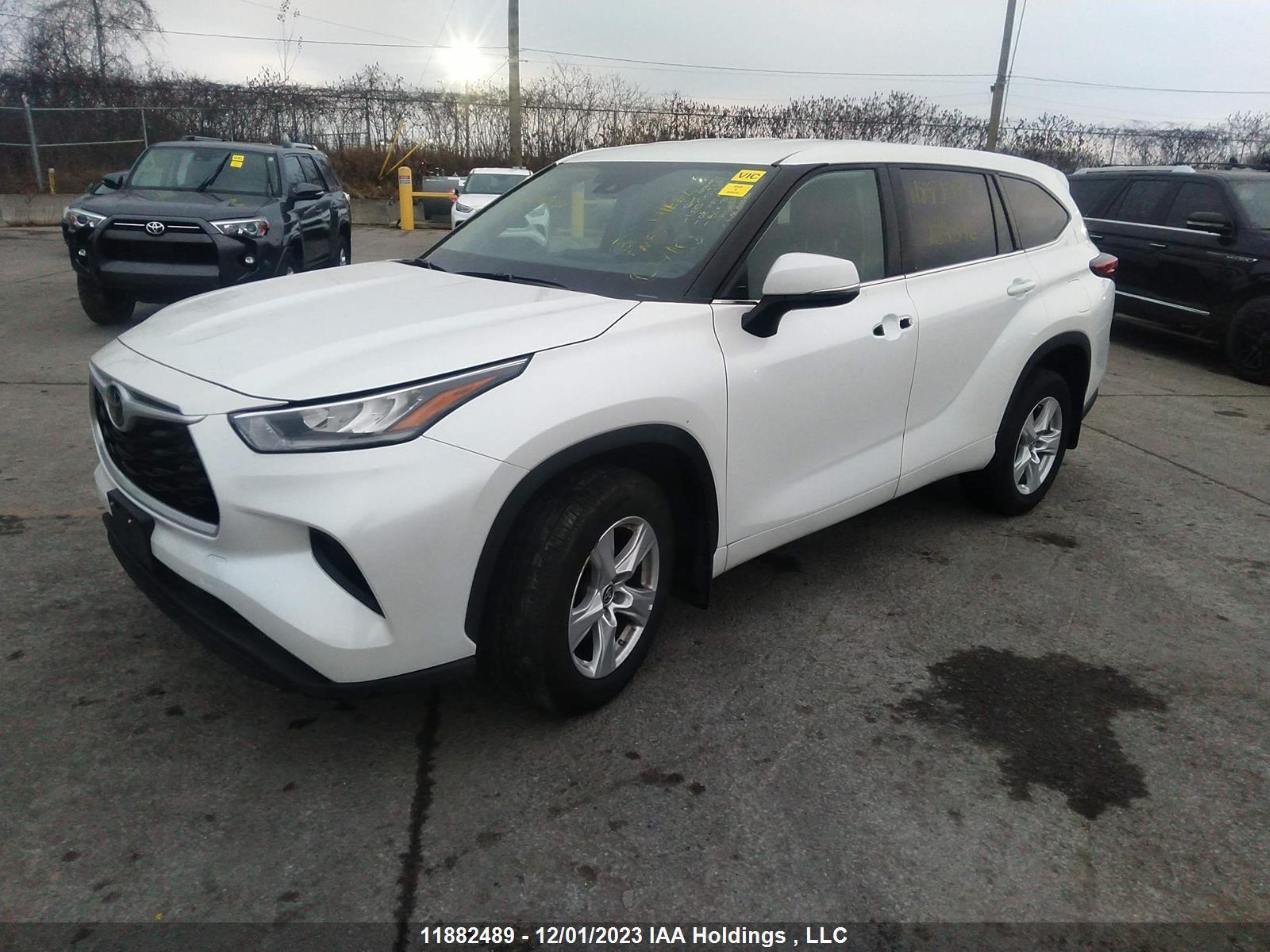 Photo 1 VIN: 5TDBZRBH3NS209596 - TOYOTA HIGHLANDER 