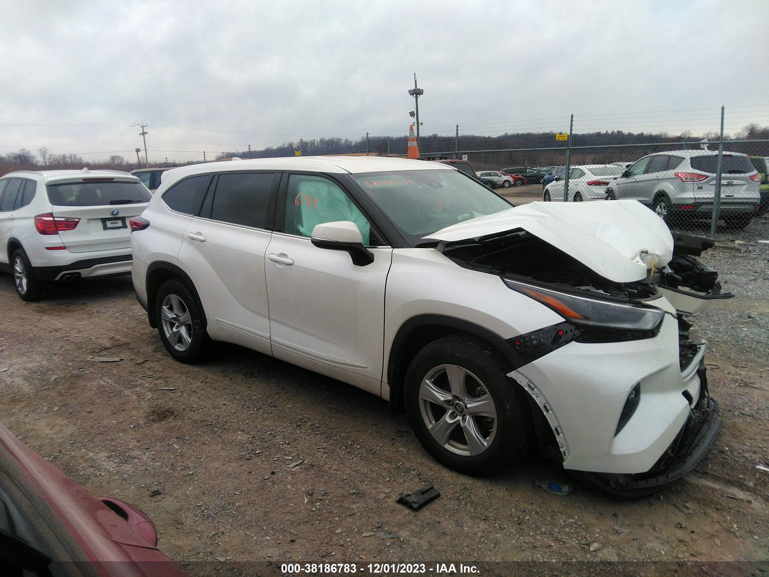 Photo 12 VIN: 5TDBZRBH6MS135895 - TOYOTA HIGHLANDER 