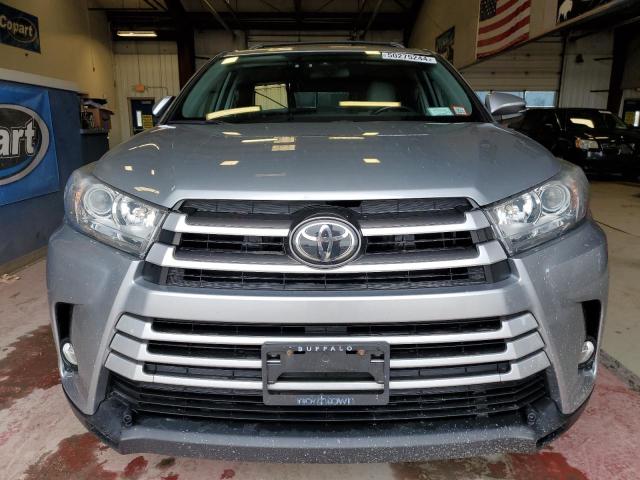 Photo 4 VIN: 5TDBZRFH0HS455326 - TOYOTA HIGHLANDER 