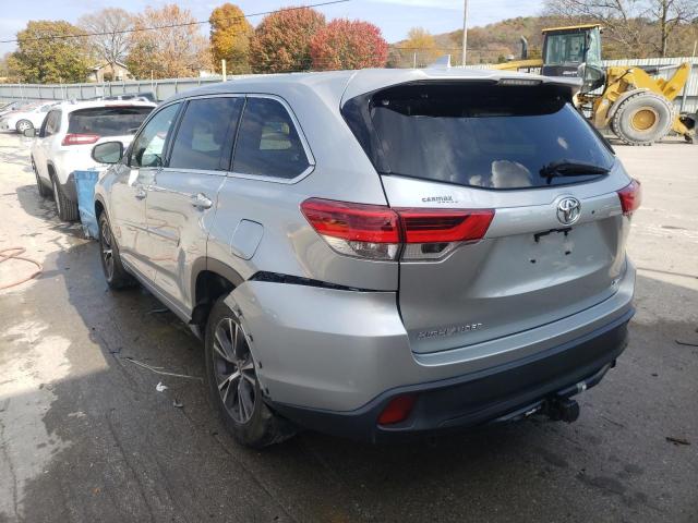 Photo 2 VIN: 5TDBZRFH0JS497422 - TOYOTA HIGHLANDER 