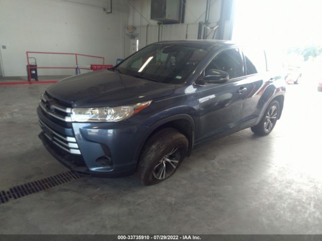 Photo 1 VIN: 5TDBZRFH0JS818908 - TOYOTA HIGHLANDER 