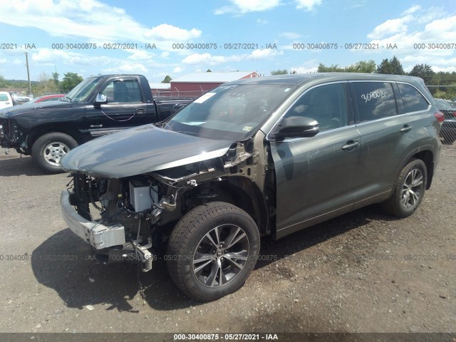 Photo 1 VIN: 5TDBZRFH0JS820920 - TOYOTA HIGHLANDER 