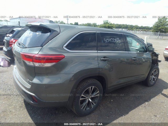 Photo 3 VIN: 5TDBZRFH0JS820920 - TOYOTA HIGHLANDER 