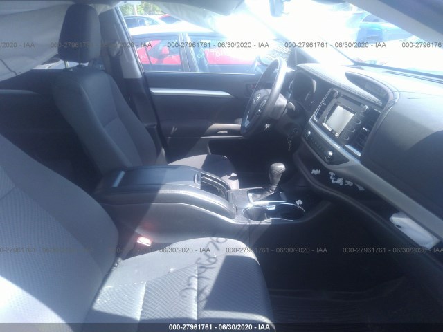 Photo 4 VIN: 5TDBZRFH0KS738672 - TOYOTA HIGHLANDER 