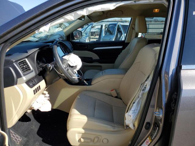 Photo 6 VIN: 5TDBZRFH1HS382077 - TOYOTA HIGHLANDER 