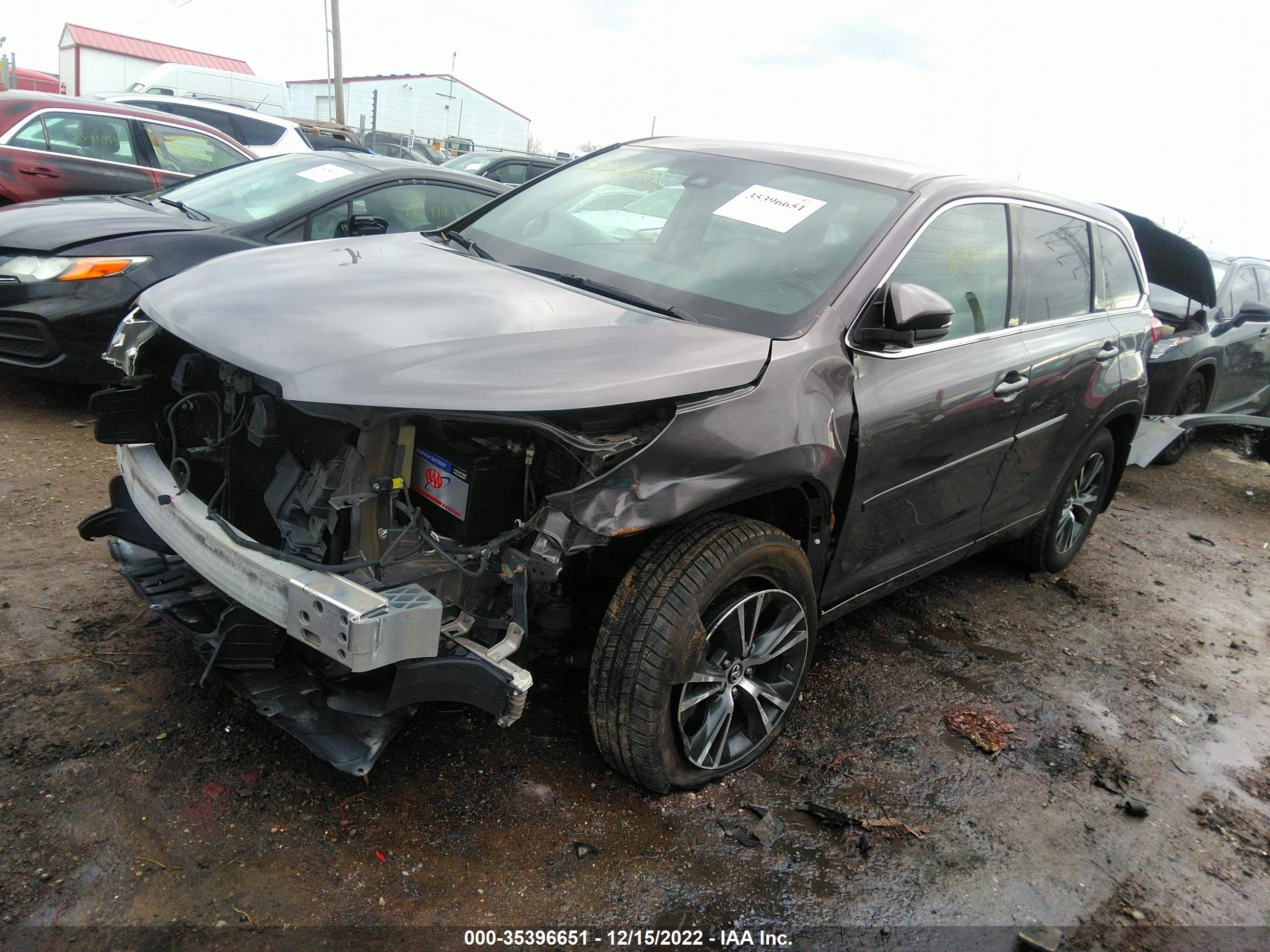 Photo 1 VIN: 5TDBZRFH1HS386632 - TOYOTA HIGHLANDER 